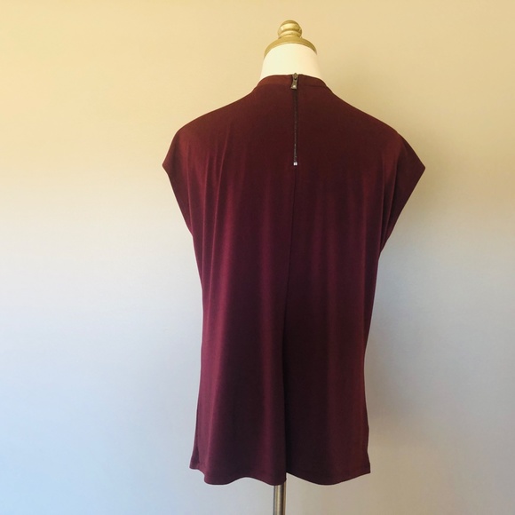 Ann Taylor Petite Maroon V Neck Short Sleeve XLP - Picture 7 of 10